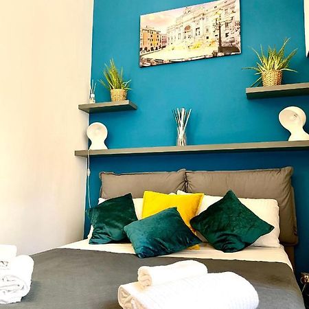 Jef Apartments Fontana Di Trevi Loft, Roma Zewnętrze zdjęcie